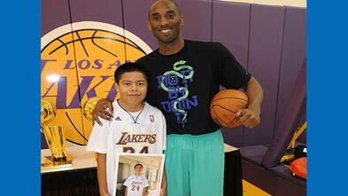 Wish kid David and Kobe Bryant