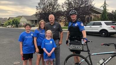 Shay with Others - Lemonade Stand - AKWA