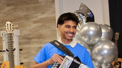 Eddie with accordion