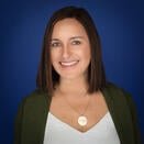 Tara Navara headshot