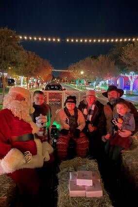 Santa hayride - Arizona - Christmas on Comstock
